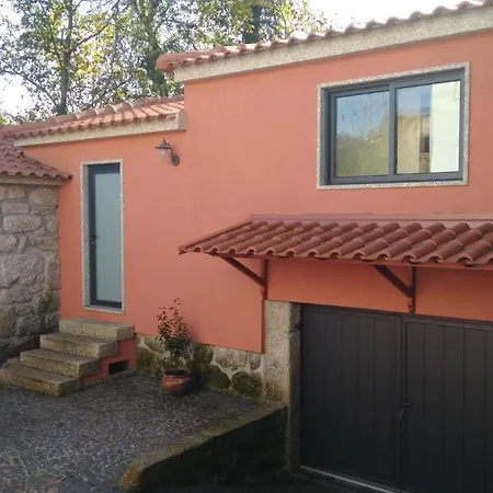Nyaraló Casa Do Travalado Fafe